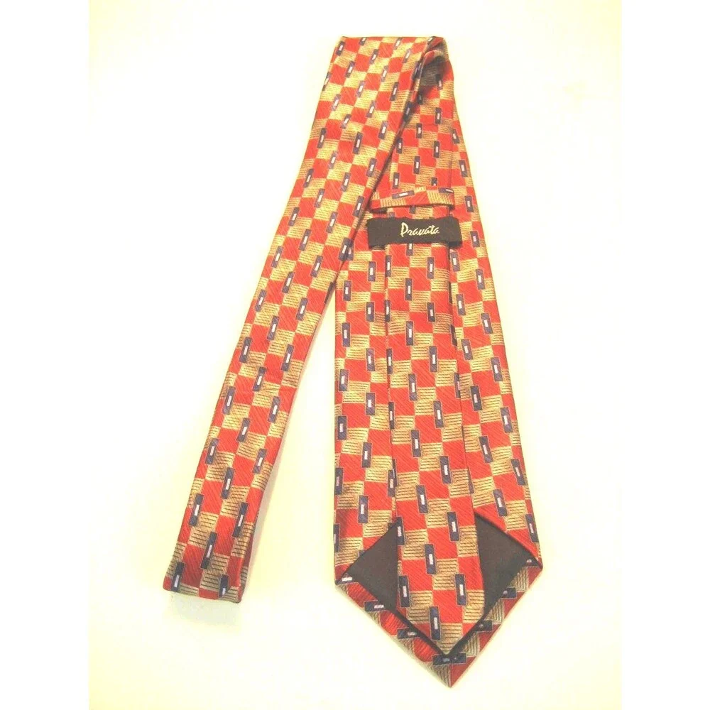 NWOT Pravata 100% Silk Geometric Design Necktie